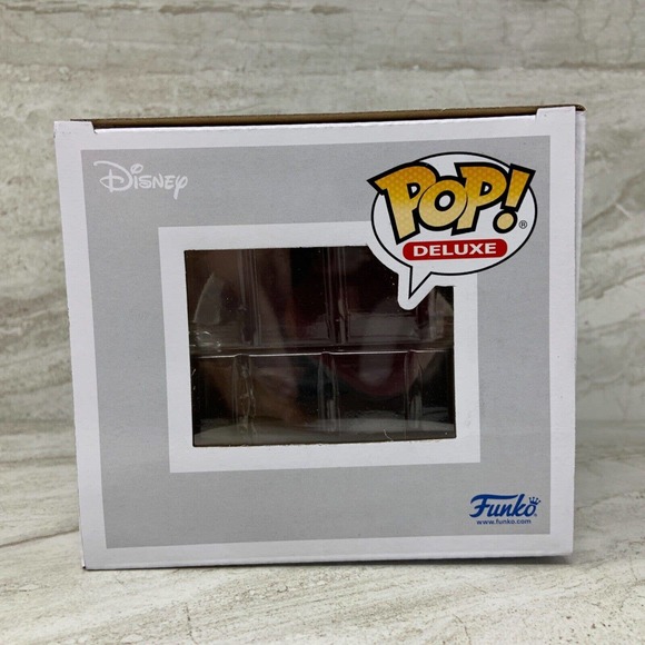 Funko POP! Deluxe TNBC 30th Sally with Deadly Nightshade Vinyl Figure (#1358) - Picture 5 of 6